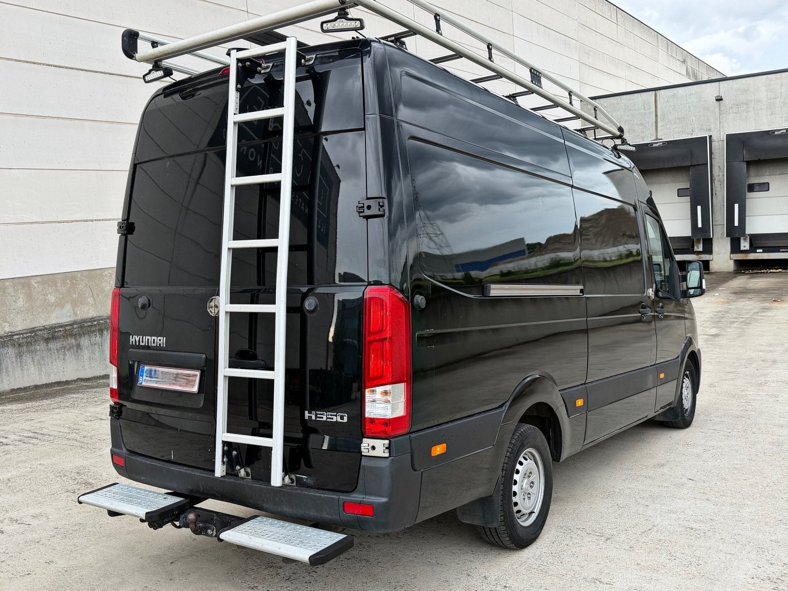 Hyundai H350 2.5 CRDi met 125.000km bj 2018 Euro6, Autos, Camionnettes & Utilitaires, Achat, Euro 6, Entreprise, 3 places