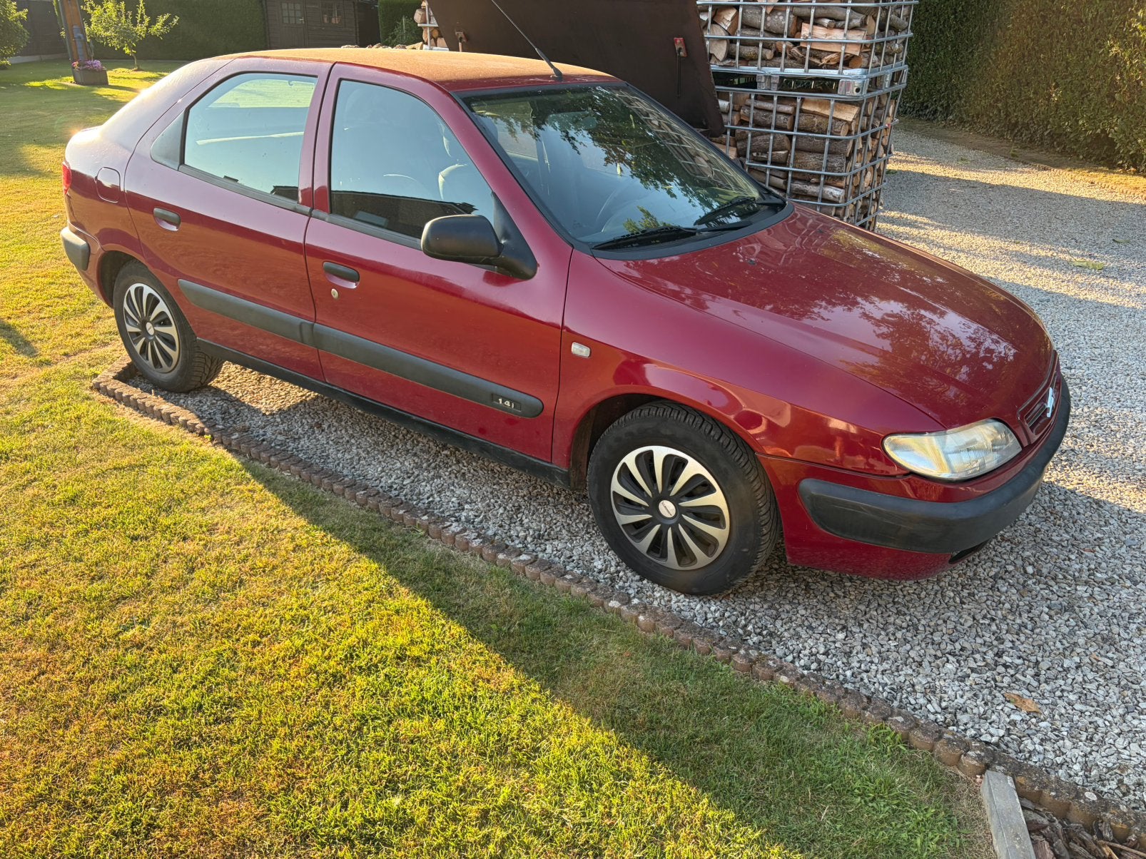 Citroën xsara 14i  160000km pour pieces ou a reparer !, Auto's, Citroën, Xsara, Particulier, Te koop, Benzine