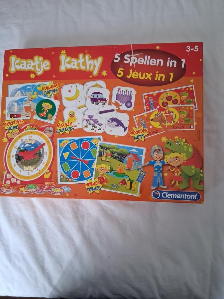 5 spellen in 1 Kaatje, Ophalen