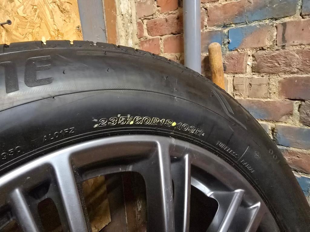 Complete wielset voor Alfa Romeo Stelvio, Auto-onderdelen, Banden en Velgen, Ophalen, 18 inch, Banden en Velgen, Nieuw