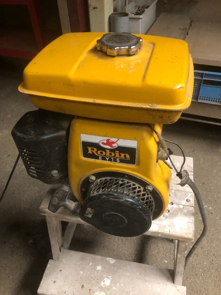 robin benzinemotor, Doe-het-zelf en Bouw, Ophalen, Benzinemotor