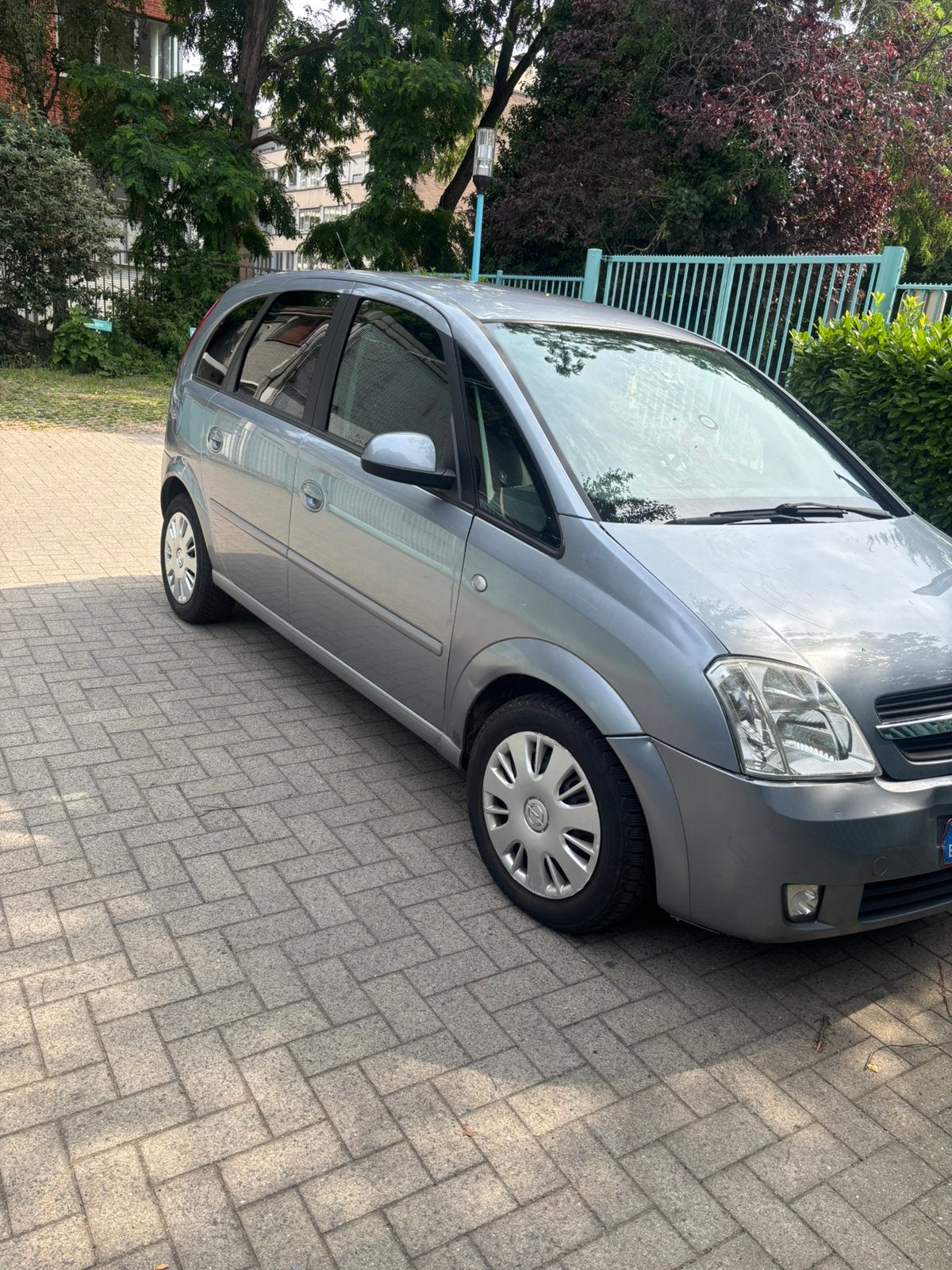 Opel meriva 2006 1.6 benzine automaat, Auto's, Zwart, 4 cilinders, 5 zetels, 5 deurs