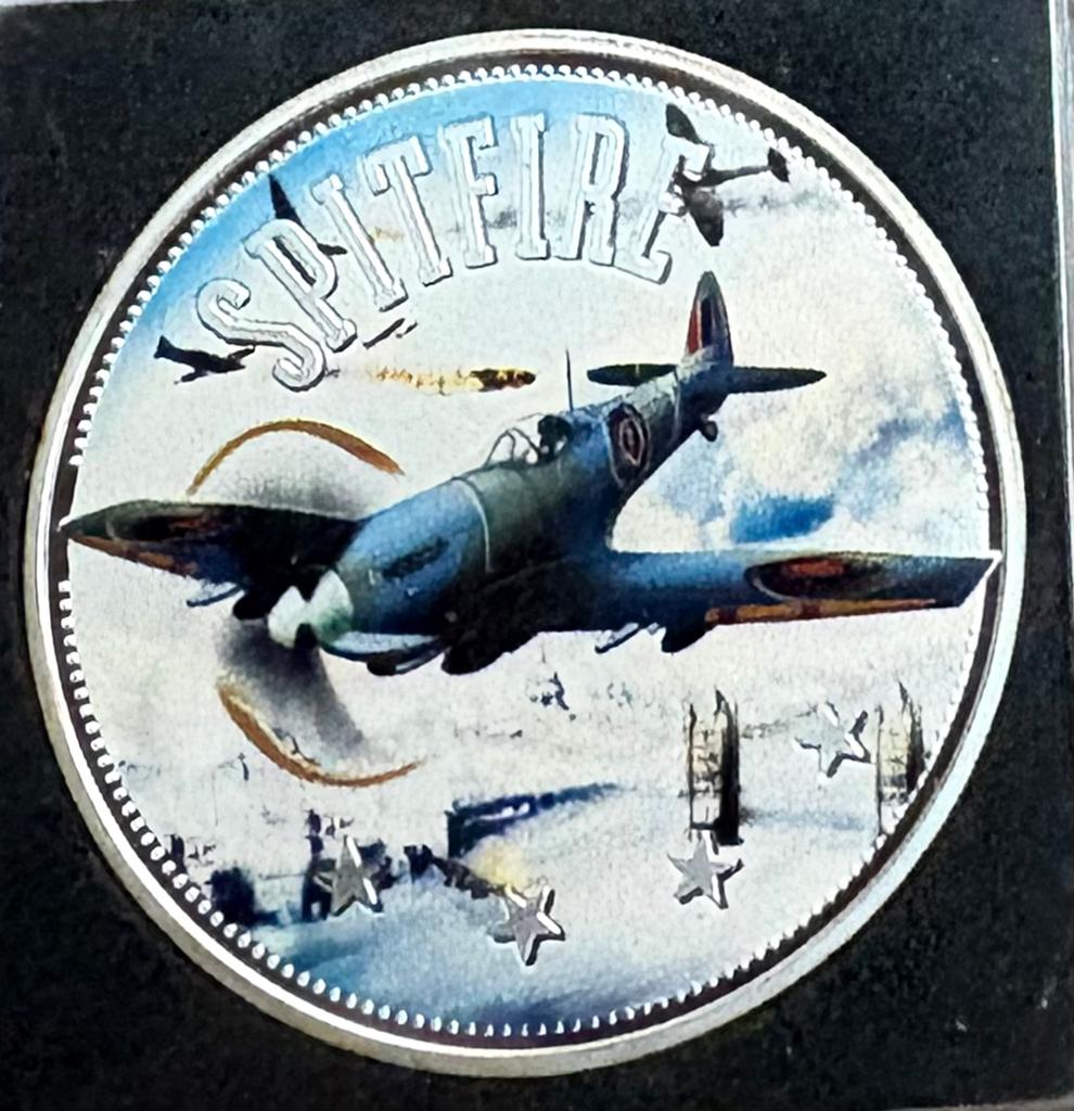 Badge Spitfire en métal argenté, Enlèvement ou Envoi, Autres matériaux