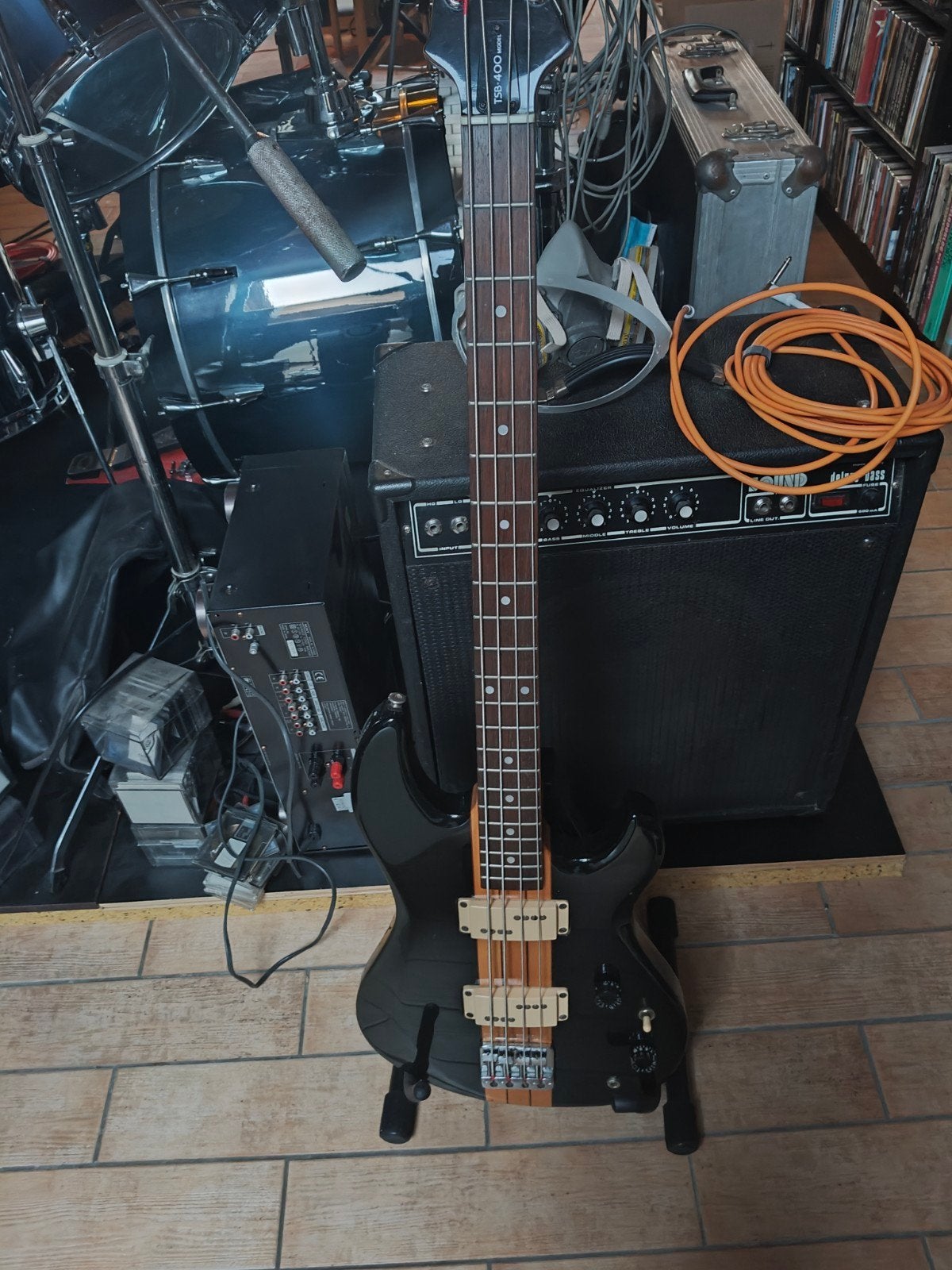 Basgitaar, Musique & Instruments, Instruments à corde | Guitares | Basses, Enlèvement