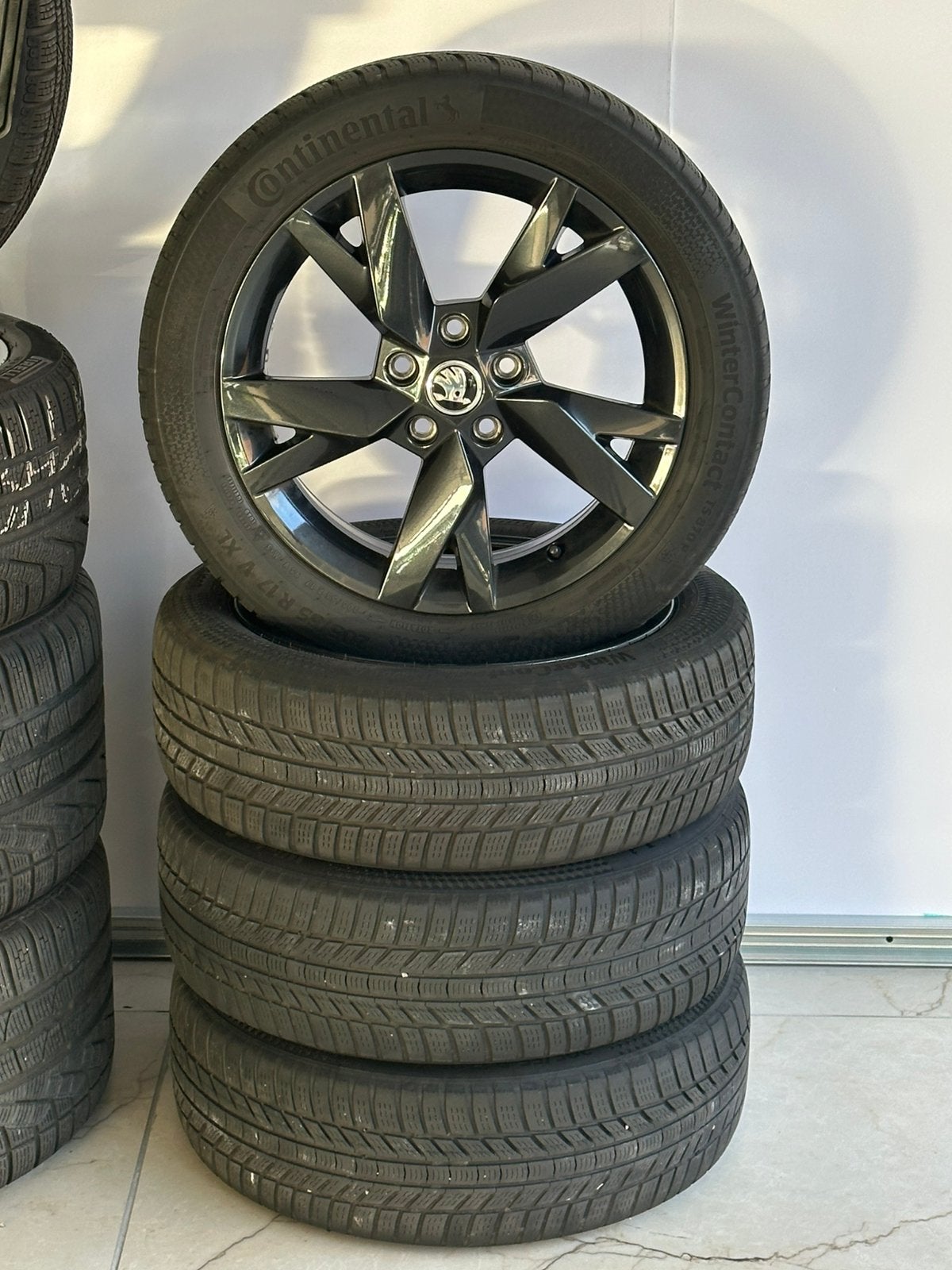 205/55 R 17 Continental Pneu Hiver, Autos : Pièces & Accessoires, Neuf, Pneus et Jantes, Pneus hiver, Enlèvement ou Envoi