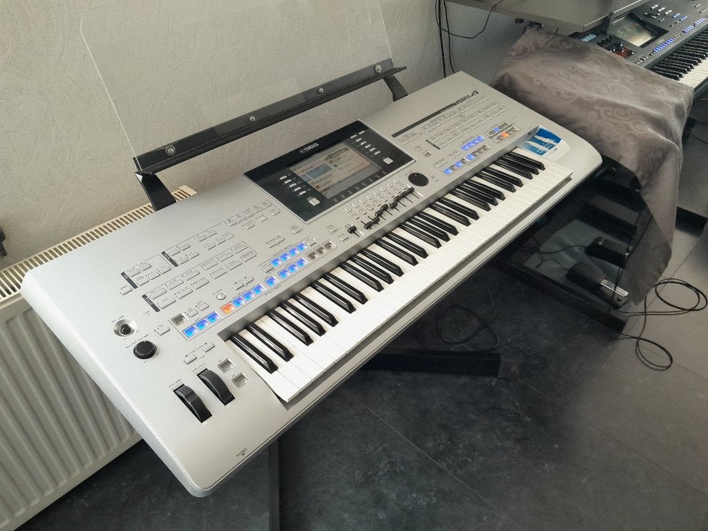 keyboard Yamaha Tyros 4, Muziek en Instrumenten, Keyboards, Ophalen, Yamaha, Aanslaggevoelig, 61 toetsen