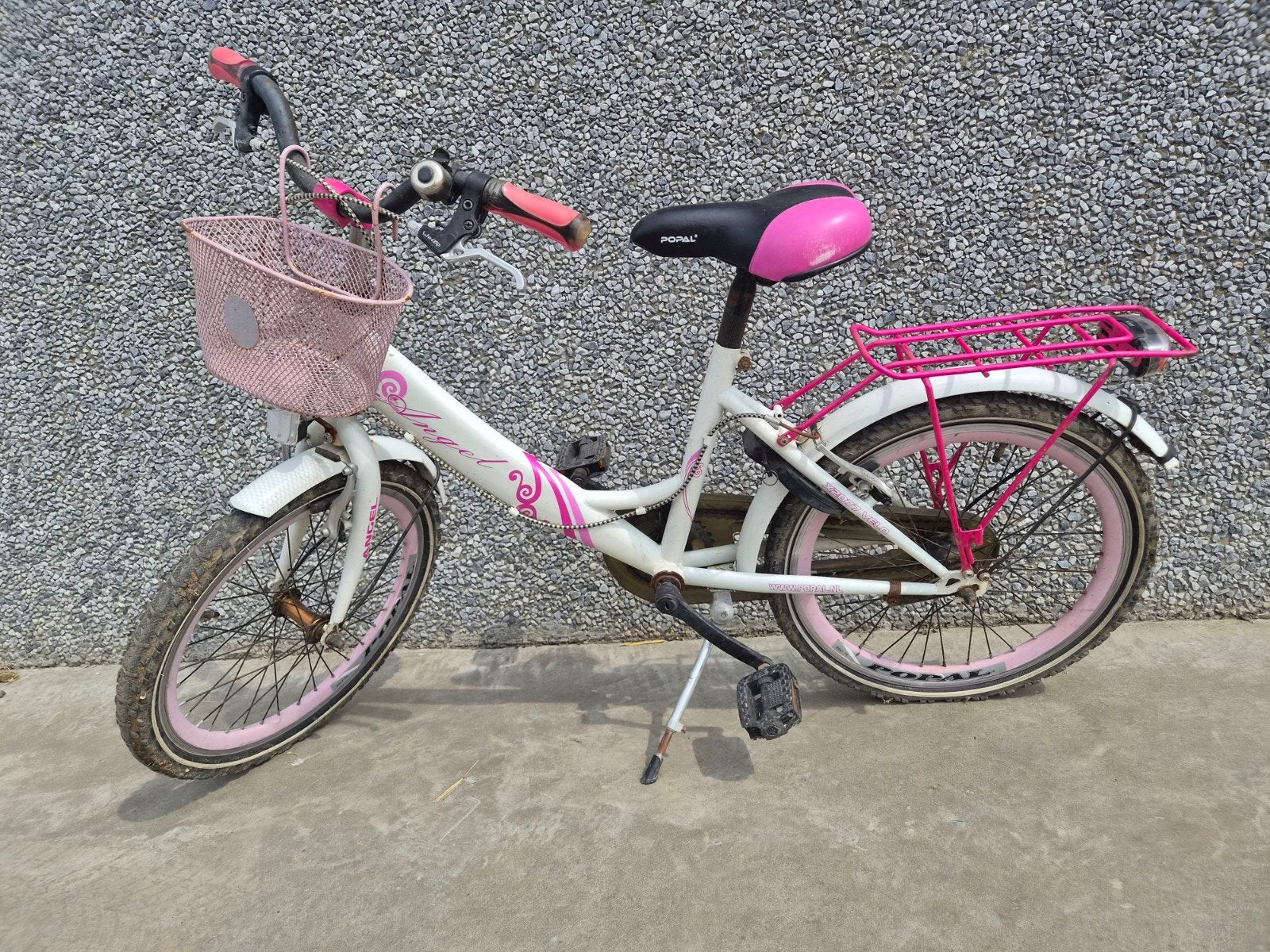 Mooie wit-roze meisjesfiets 20 inch, Fietsen en Brommers, Ophalen, Gebruikt, Terugtraprem, 20 inch