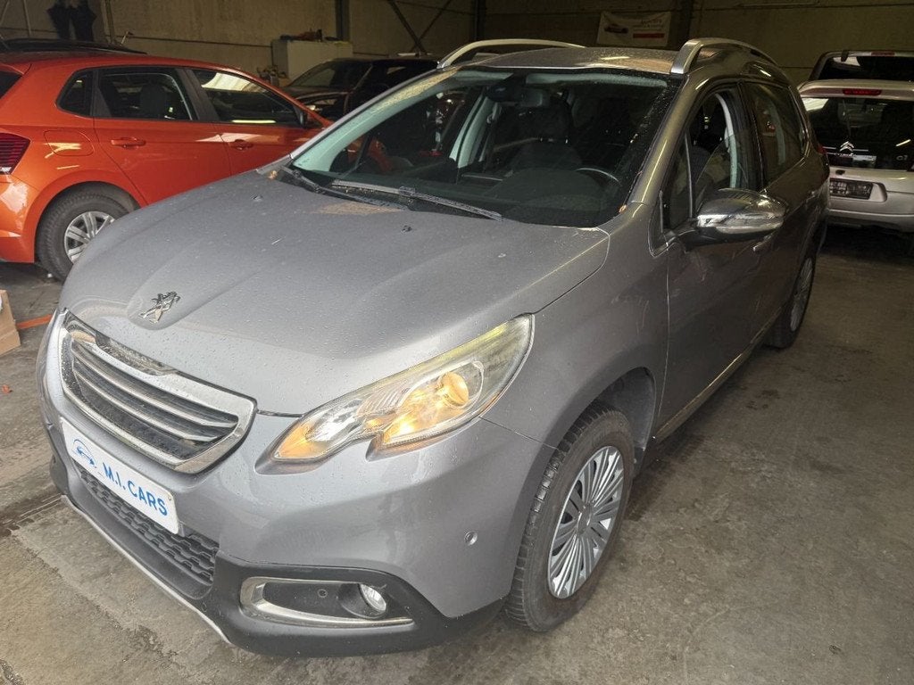 Peugeot 2008 Allure 1.6 (bj 2014, automaat), Euro 5, Gebruikt, Zwart, 4 cilinders