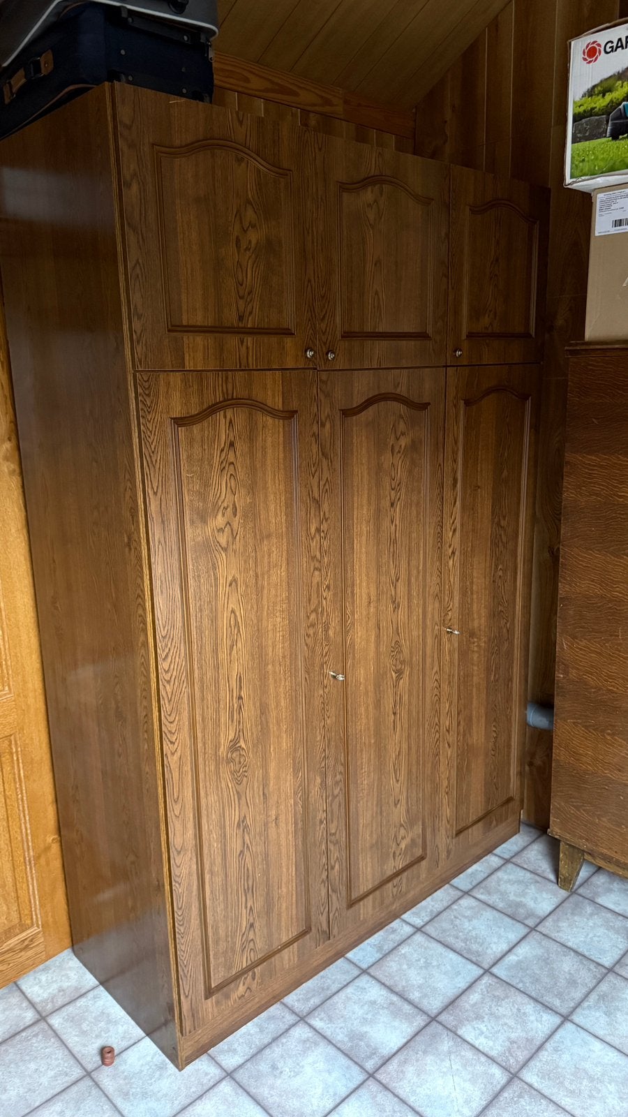 Armoire penderie et rangement en bois couleur brun, Maison & Meubles, Enlèvement, Utilisé