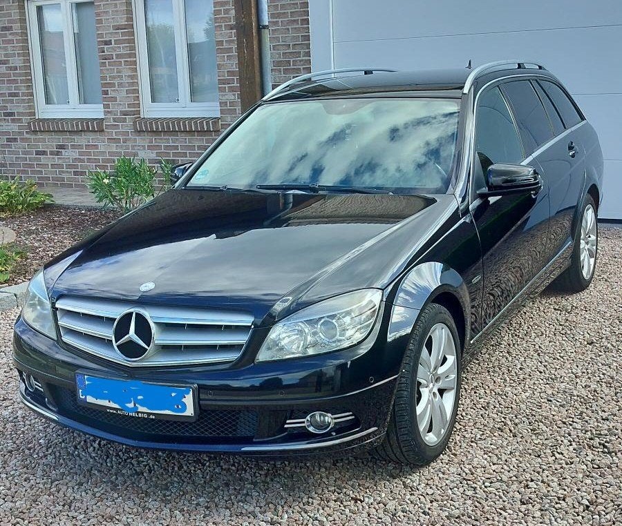 Mercedes-Benz, Autos, Achat, Série 200, Boîte manuelle, Noir