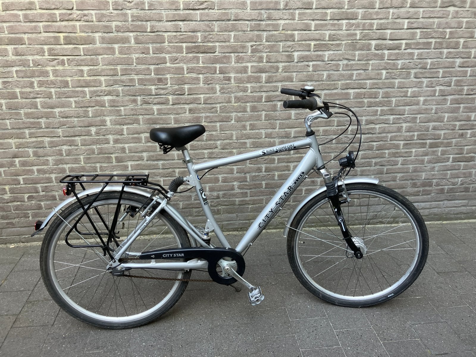 Fiets voor woon-werk verkeer, Vitesses, Frein sur jante, Enlèvement, 53 à 57 cm