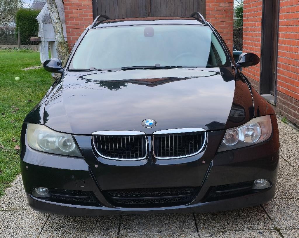 BMW 320D Touring E91 Moteur M47, Auto's, 1995 cc, 110 kW, 4 cilinders, Zwart