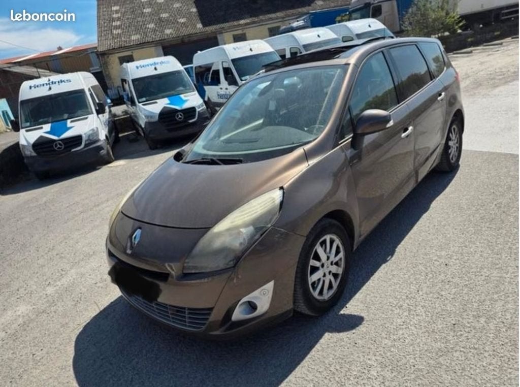 Renault Grand Scenic - 1.5 dci 81kW/110ch - 2010, Autos, Euro 5, Achat, Boîte manuelle, Particulier