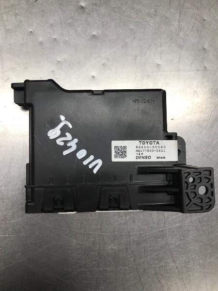 COMPUTER KOELING Toyota Yaris III (P13) (|886500D560|), Gebruikt, Dhr. M. Roggen, Toyota, Marinus@Japoto.nl