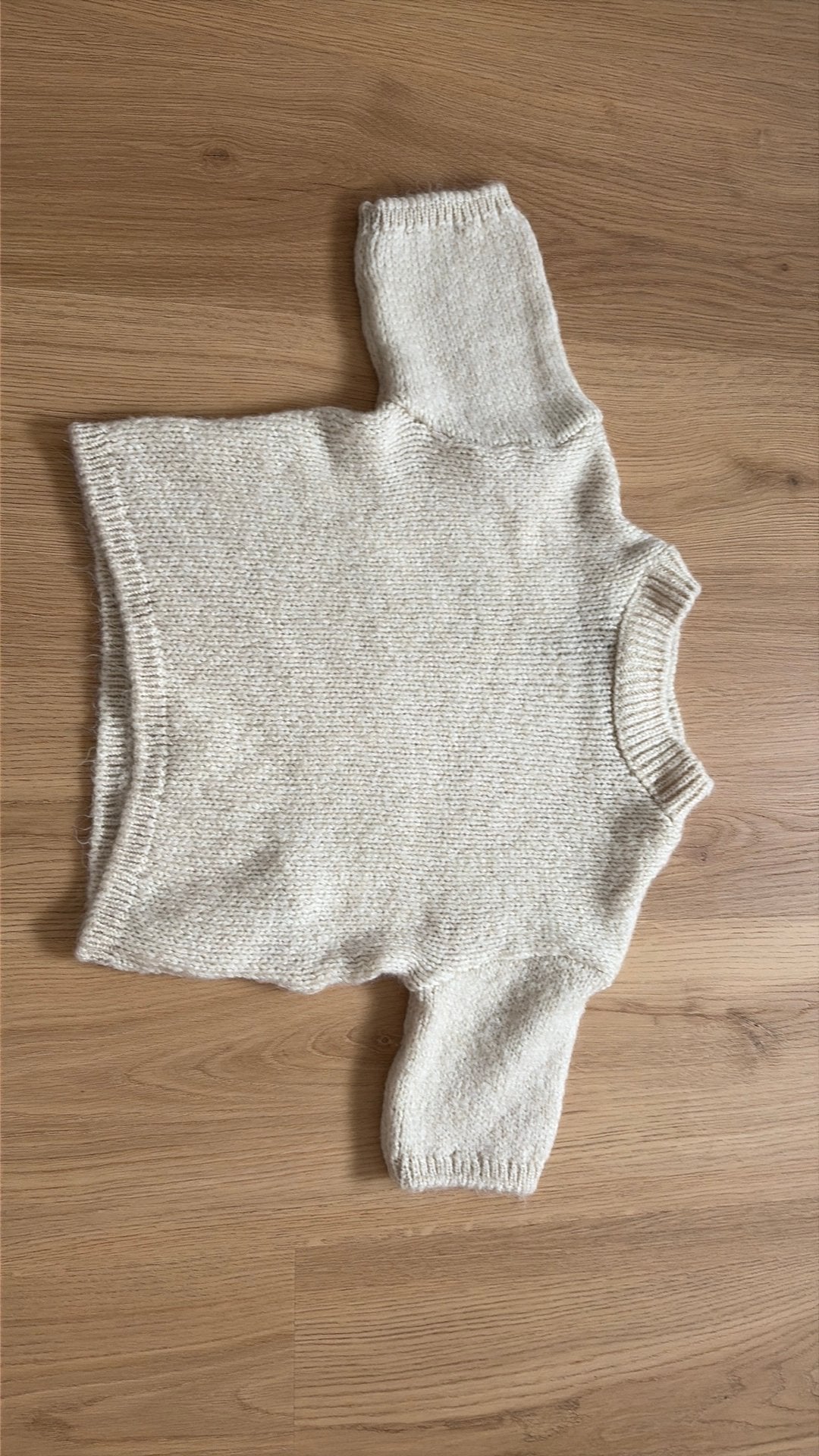Beige trui met halve mouw maat xs, Kleding | Dames, Truien en Vesten, Ophalen, Nieuw, Maat 34 (XS) of kleiner, Beige