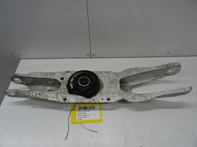 BRAS DE SUSPENSION ARRIÈRE GAUCHE CLA (117.3), Mercedes-Benz, Mevr. I. Hauben, Utilisé, Rue de l'Espoir 34 34
4030  GRIVEGNÉE, BE