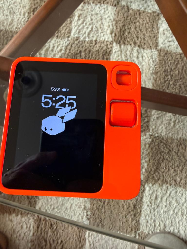 Rabbit R1, Computers en Software, Overige Computers en Software, Ophalen, Zo goed als nieuw