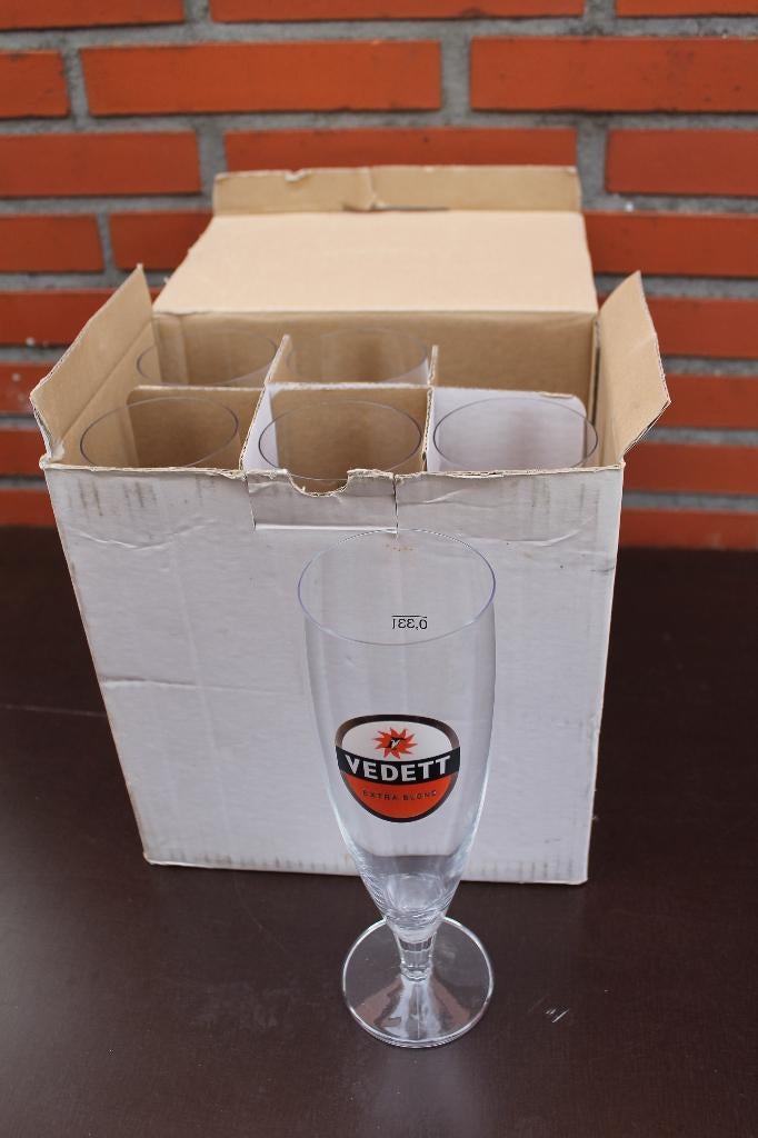 Boîte de 6 verres à bière Vedett On Foot Extra 33 cl, Enlèvement ou Envoi, Neuf, Verre à bière