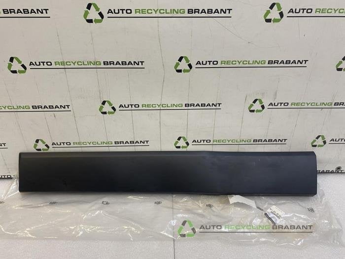 Bande décorative d'un Renault Trafic, -, 3 mois de garantie, Utilisé, -