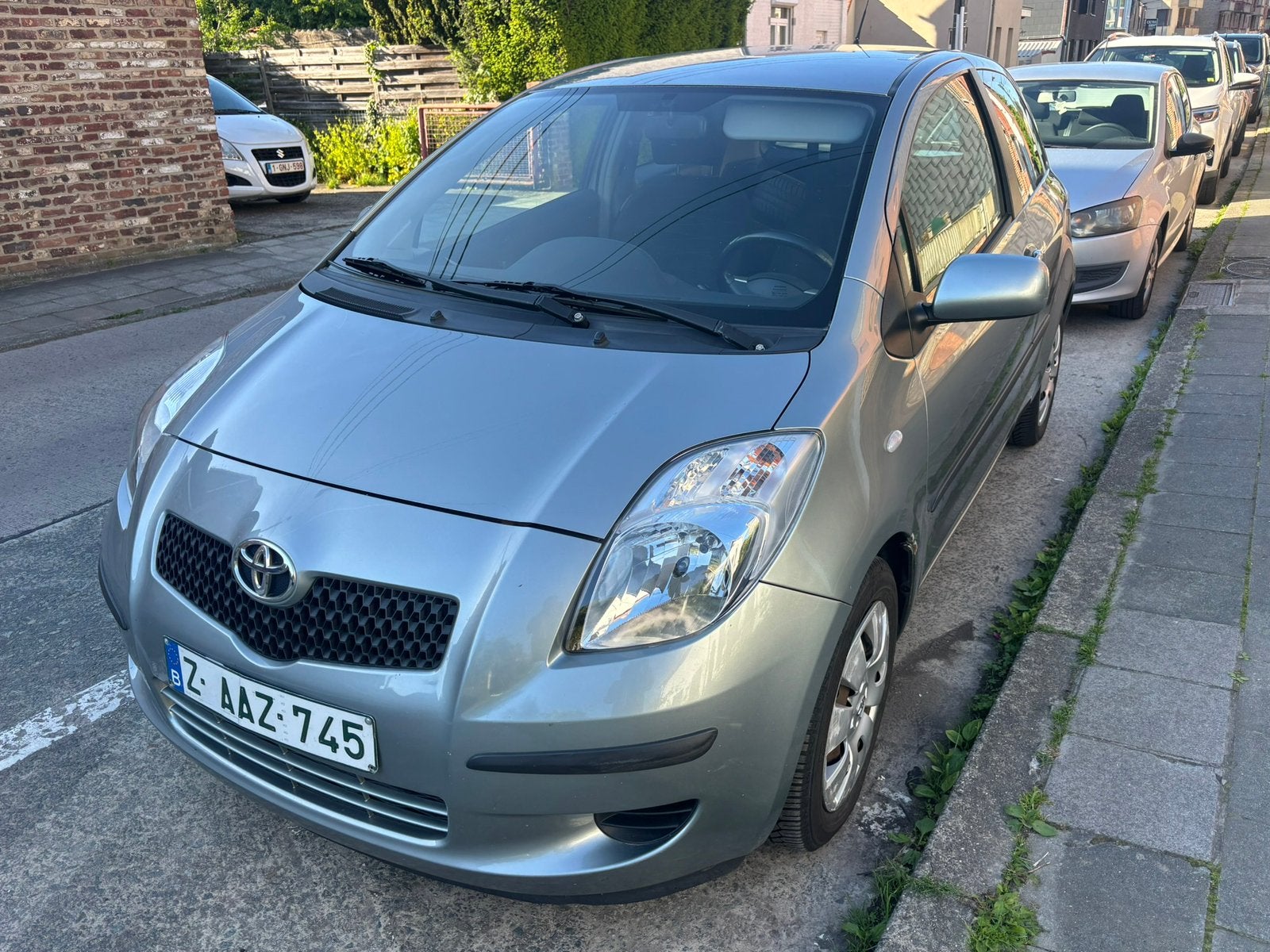Toyota Yaris 1.3 Benzine/Automaat /151.000 km, Auto's, Toyota, Leder, Bedrijf, Yaris, Automaat