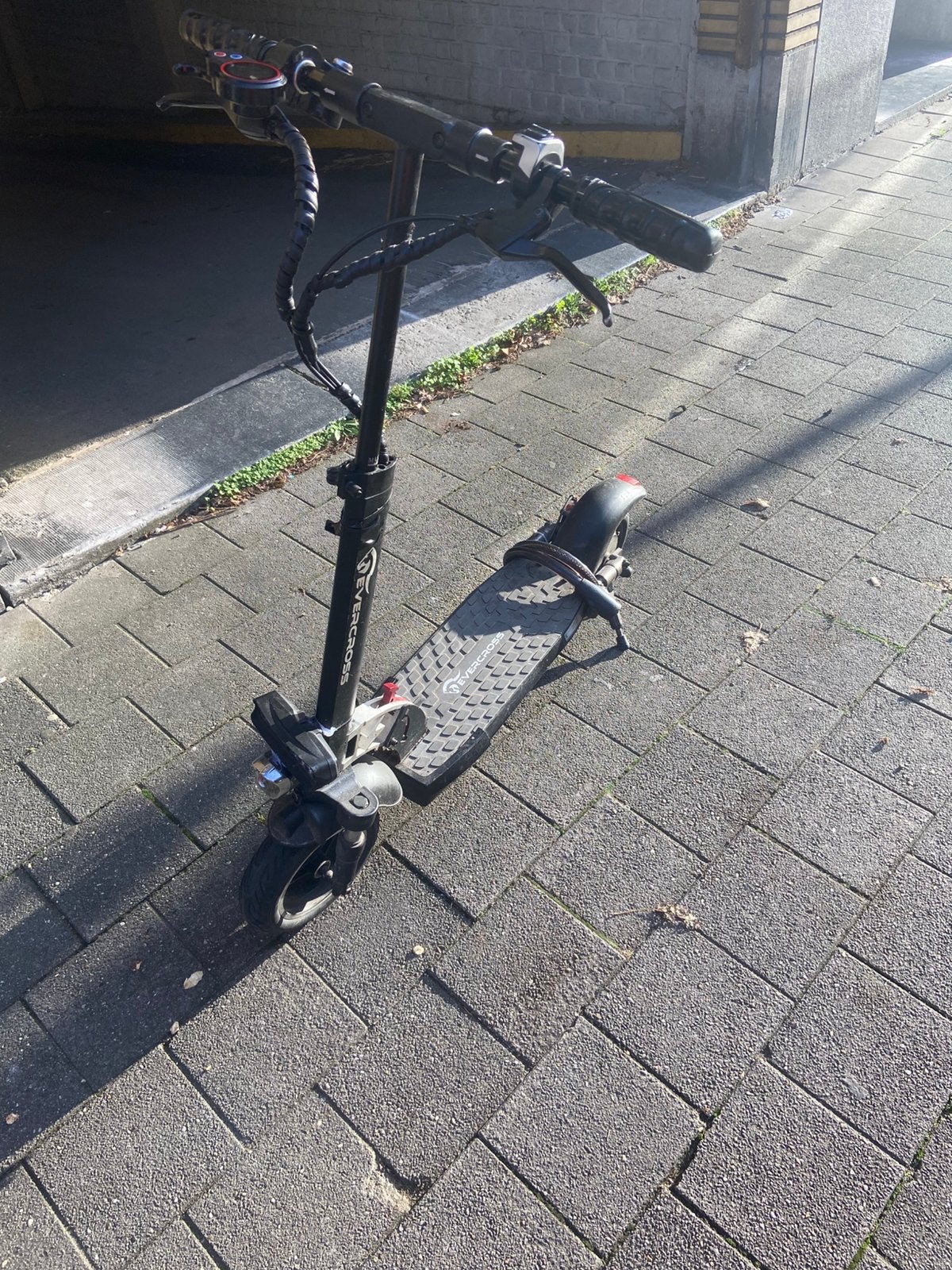 Trottinettes électrique, Vélos & Vélomoteurs, Enlèvement ou Envoi, Comme neuf, Step électrique (E-scooter)