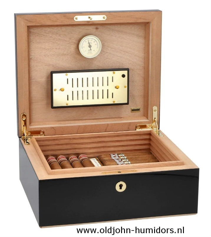 AKTIE HUMIDOR ADORINI MILAN DELUXE 75 SIGAREN ZWART     h157, Ophalen of Verzenden, Nieuw, Tabaksdoos of Verpakking