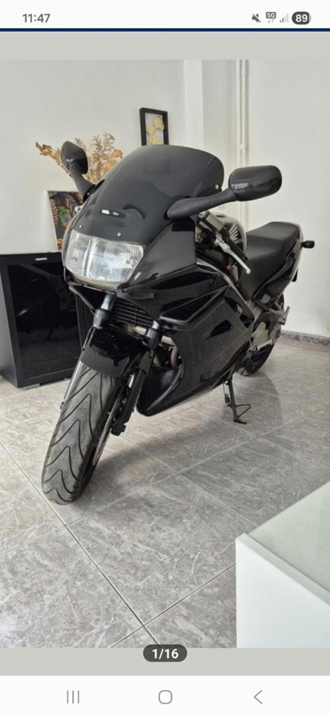 Mooie Vintage Honda VFR750 RC36 Oldtimer, Motoren, Motoren | Honda, 750 cc, 4 cilinders, Gebruikt, Handgeschakeld