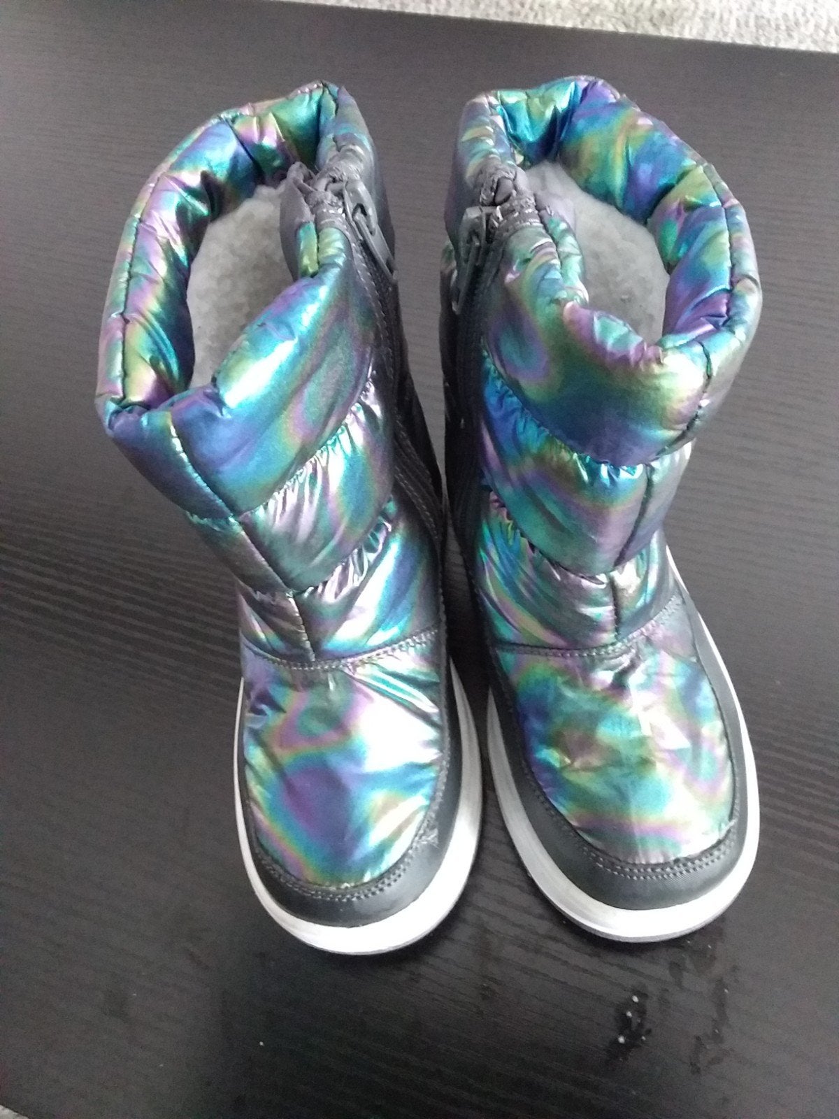 kinderschoenen, Ophalen