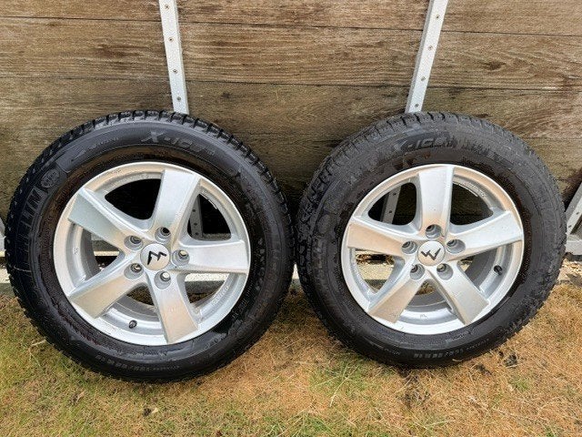 winterbanden + velgen Skoda Octavia, Ophalen, Gebruikt, Velg(en), 16 inch