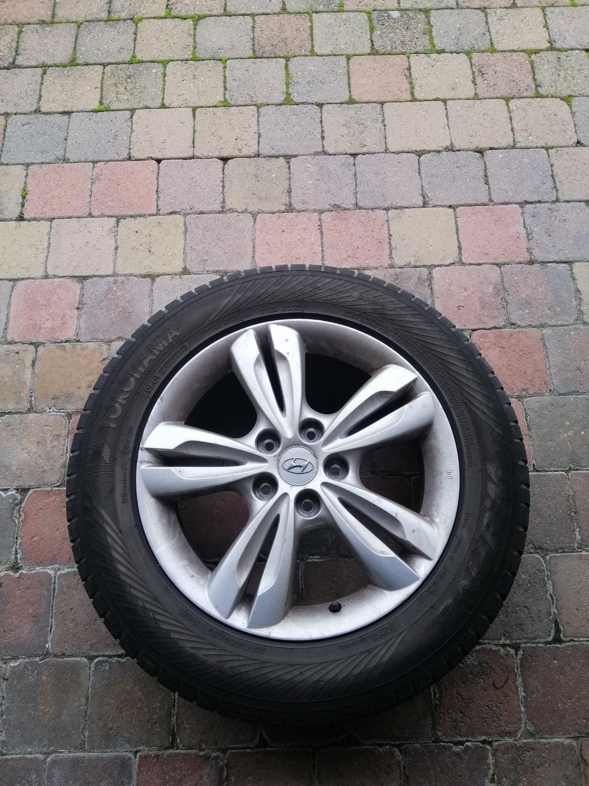 4 winterbanden Yokohama in goede staat !, Auto-onderdelen, Ophalen, Winterbanden, Velg(en)