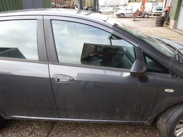 Portière 4portes avant droite d'un Fiat Punto Grande (634C), -, 3 mois de garantie, Utilisé, Porte