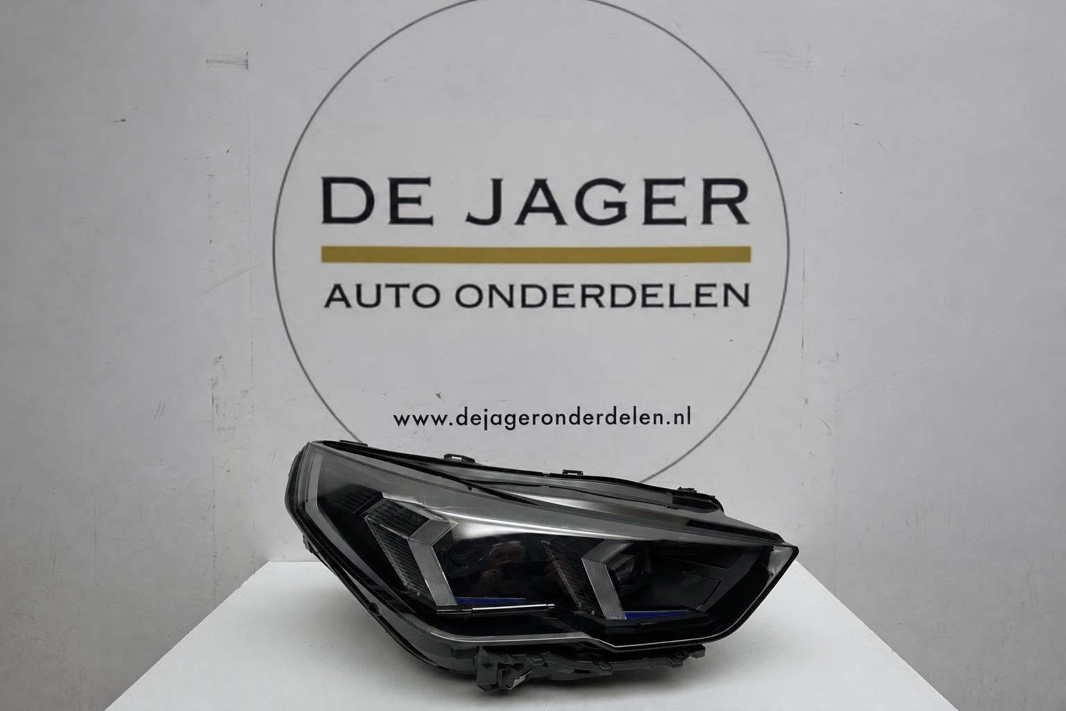 BMW X2 U10 Full LED Koplamp rechts 5A77EC804, Petuelring 130
80788  Munich, DE, Gebruikt, Info@bmw.de, BMW