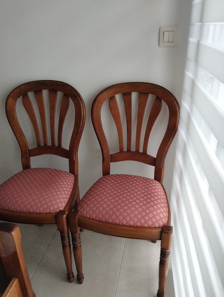 Stoelen, Ophalen, Twee