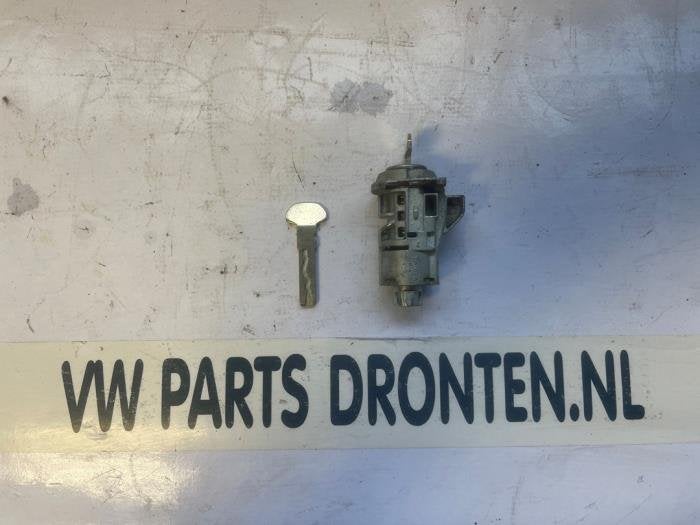 Deurslot Cilinder links van een Alfa Romeo Stelvio, Gebruikt, -, -, Ophalen of Verzenden