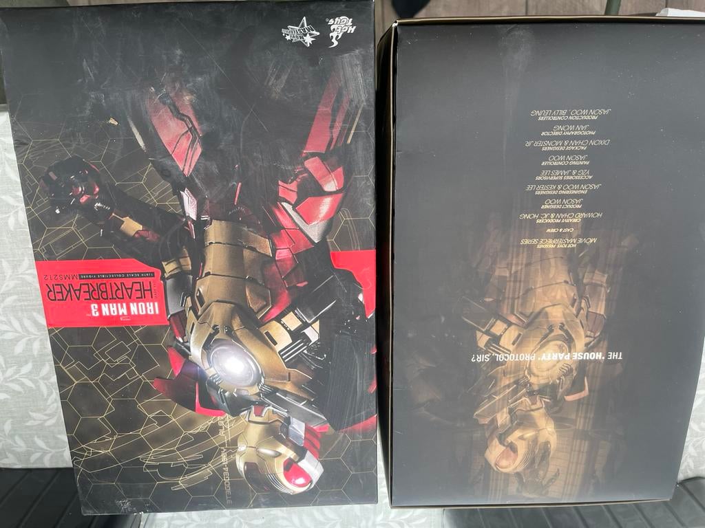 Hot toys iron man accessoires, Ophalen of Verzenden, Zo goed als nieuw