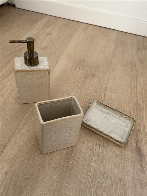 Beige badkamerset Zara Home, Ophalen, Minder dan 50 cm, Overige typen, Zo goed als nieuw