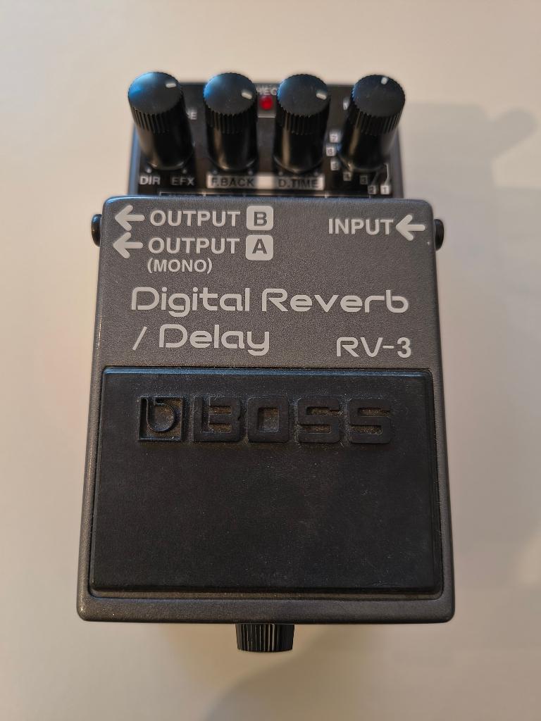 Boss Digital Reverb/Delay RV3, Muziek en Instrumenten, Ophalen of Verzenden, Gebruikt, Reverb