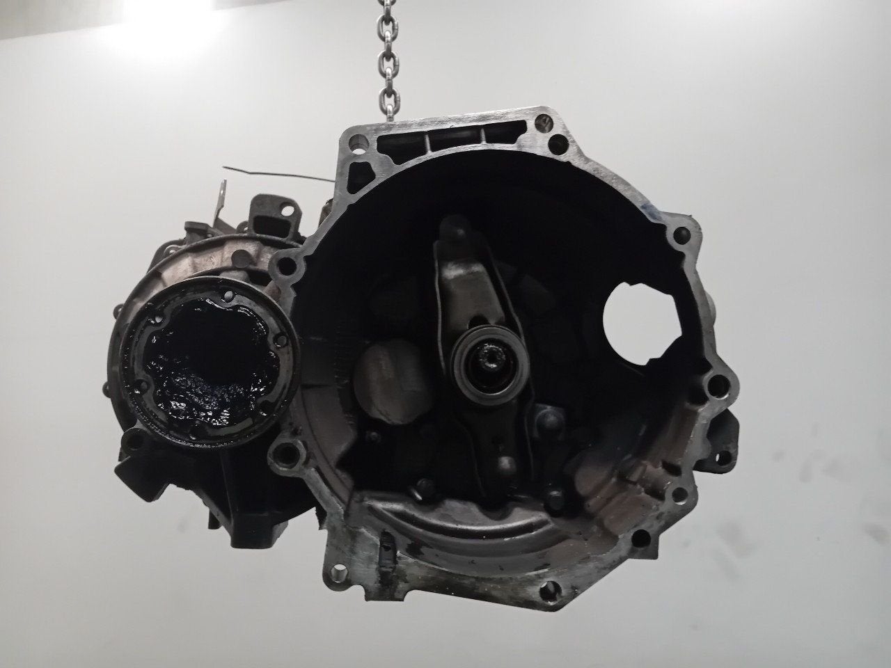 Versnellingsbak schakel Skoda Superb, Onderdelen@venauto.nl, Van der Ven Autorecycling B.V., Seat, Ettenseweg 76, 4706 PB Roosendaal, The Netherlands