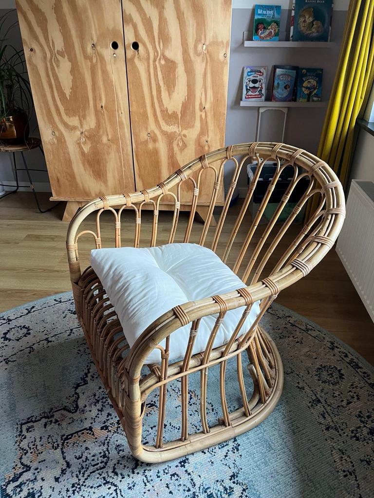 Rotan fauteuil, Ophalen, Zo goed als nieuw