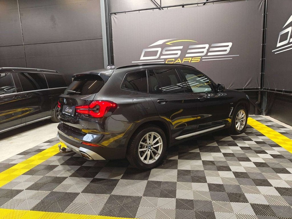 BMW X3 xDrive30e SPORT 292pk/LED/Leder/360/Trekhaak/Apple, Autos, Cuir, Argent ou Gris, Achat, Entreprise