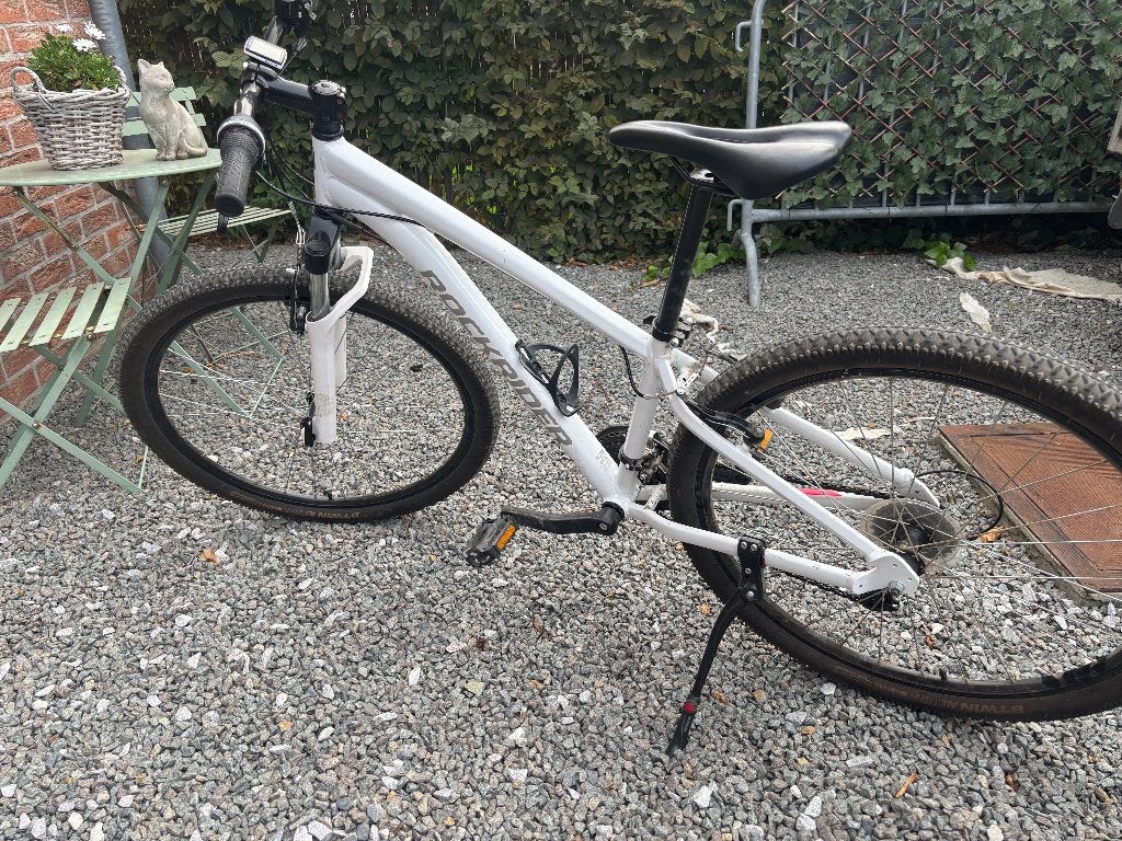 VTT Decathlon Rockrider ST100 + Compteur Sans Fil Sigma, Vélos & Vélomoteurs, Vélos | VTT & Mountainbikes, Autres marques, Frein sur jante