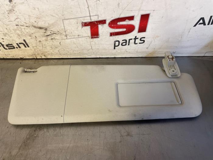 Pare-soleil d'un Volkswagen Tiguan, Volkswagen, -, 3 mois de garantie, Utilisé
