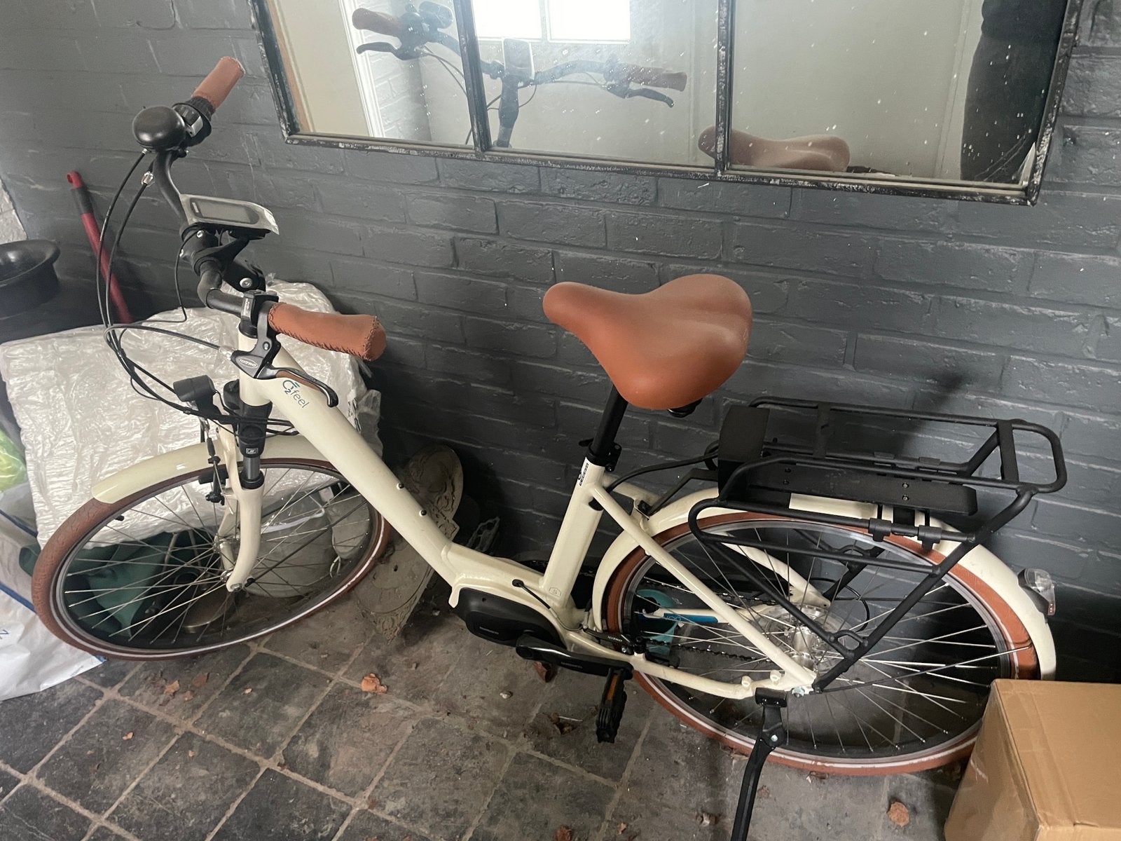 Vélo électrique blanc O2feel, Enlèvement, Neuf, Autres marques