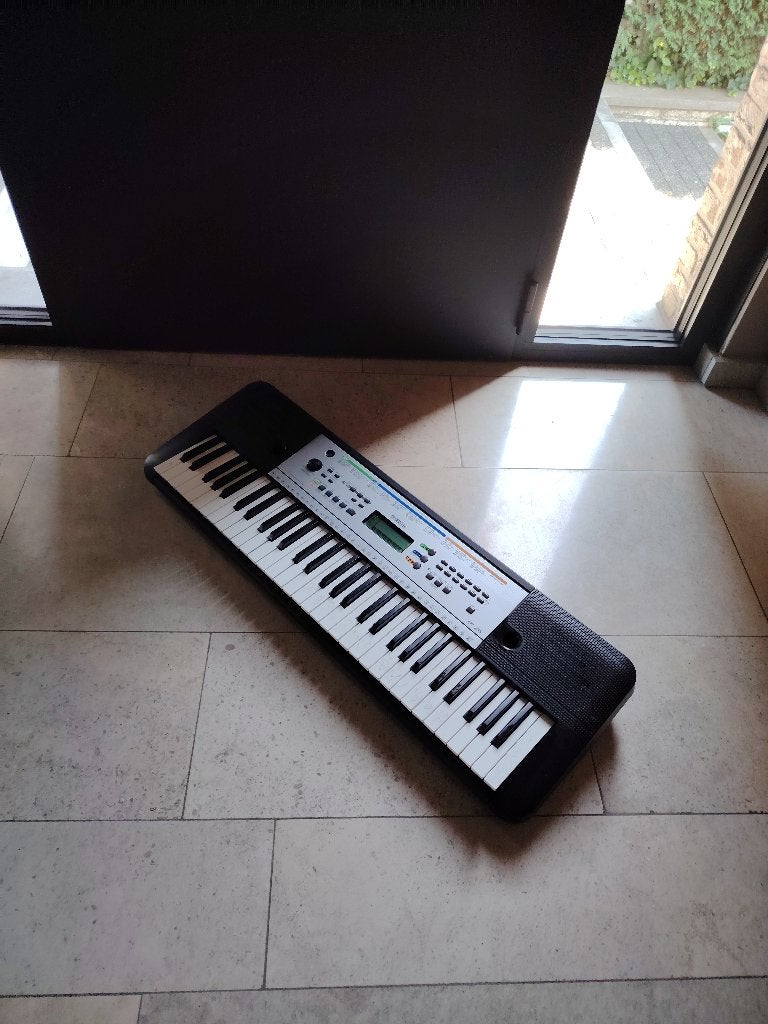 Piano avec support, TV, Hi-fi & Vidéo, Appareils professionnels, Enlèvement, Utilisé, Audio