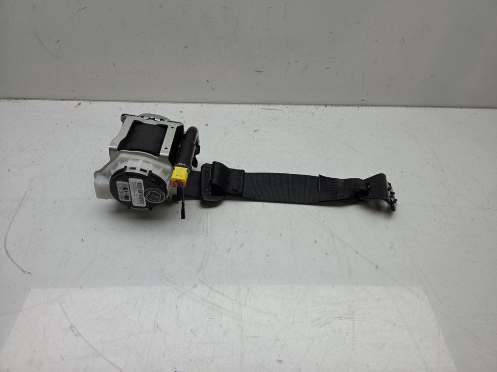 CEINTURE DE SECURITE ARRIERE GAUCHE A1 Sportback (GBA), Auto-Union-Straße  1,
85057  Ingolstadt, DE, Info@audi.de, Audi, Utilisé