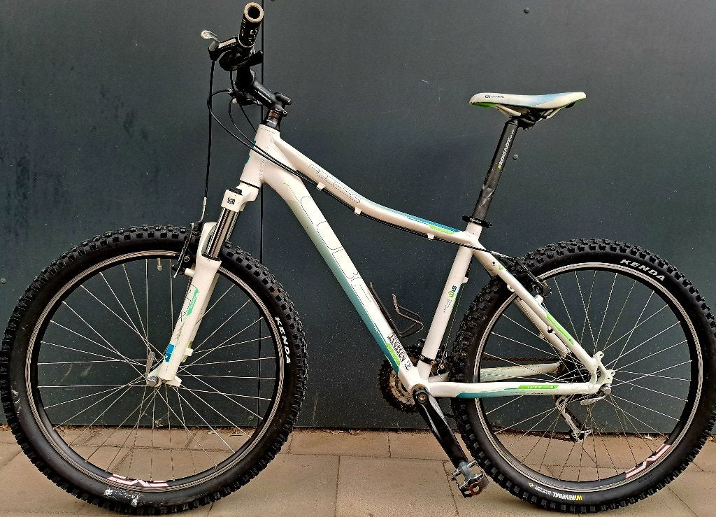 VTT CUBE ACCESS 26" adultes adolescents prix250€048981/3734, Frein sur jante, 26 pouces ou plus, Cube ACCESS 26pouces, Comme neuf