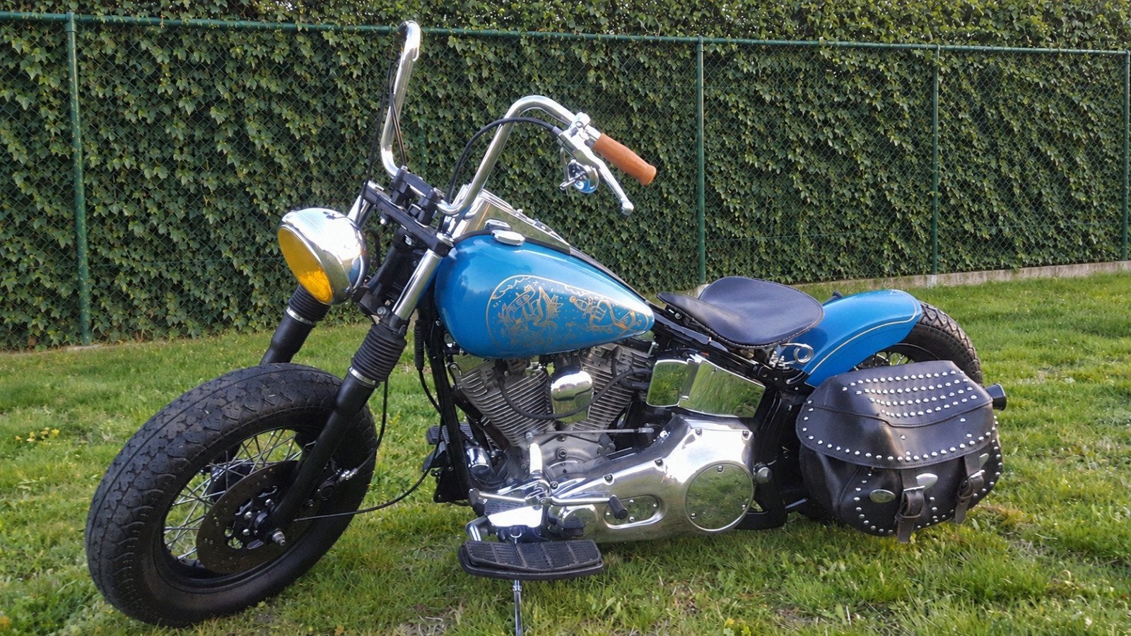 Harley Davidson FXSTS bobber, 2 cilinders, Occasion, 1340 cc, Motorrijbewijs A