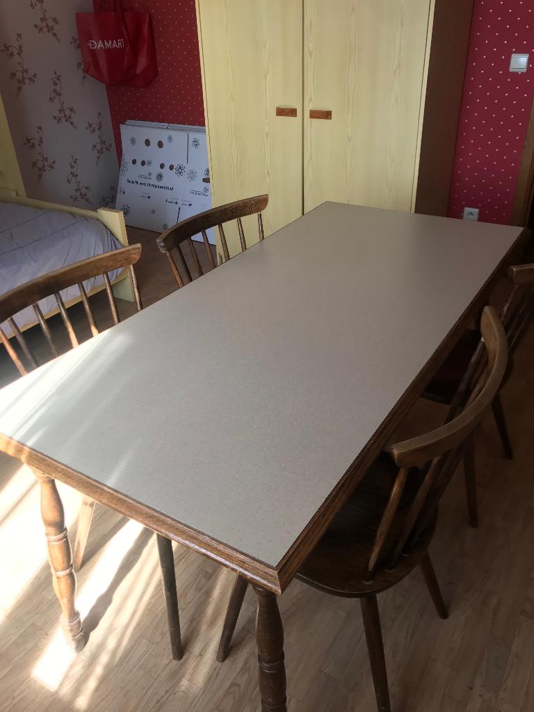 tafel, Huis en Inrichting, Tafels | Eettafels, Ophalen, Gebruikt, Vier personen, Eikenhout