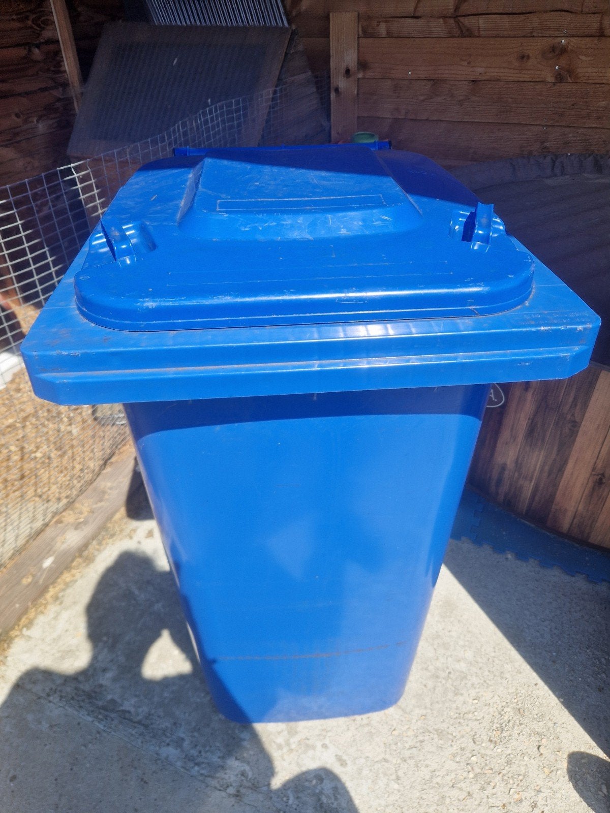 Blauwe vuilbak 240liter, Enlèvement