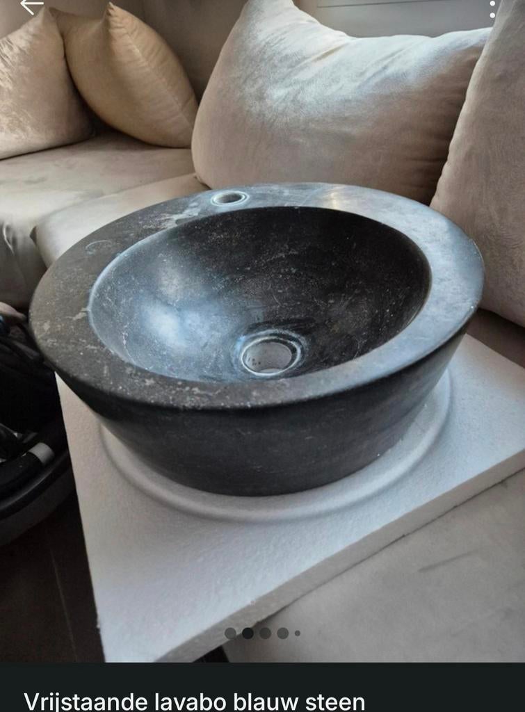 2 stuks vrijstaande lavabo blauw stee, Ophalen, Zo goed als nieuw, Steen, Overige typen